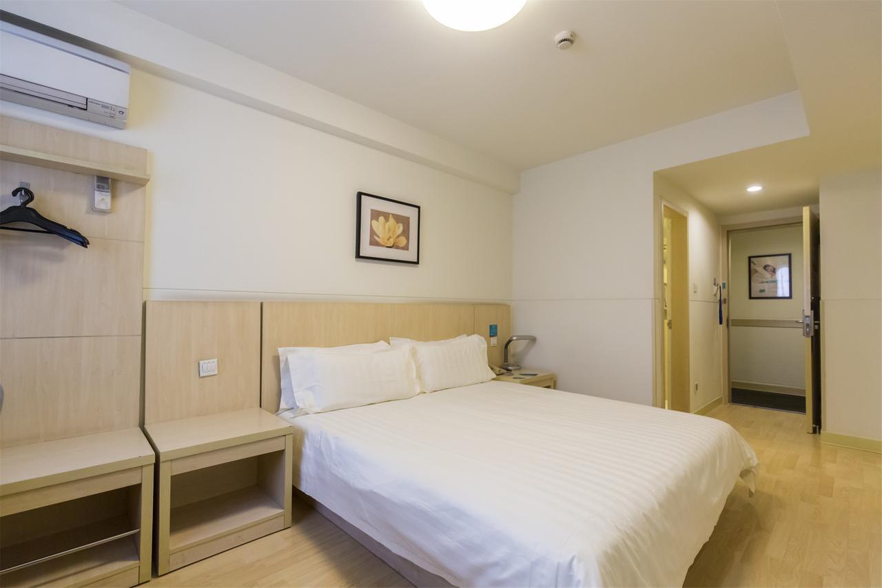 Jingjiang Inn Shanghai Hutai Road Xangai Exterior foto
